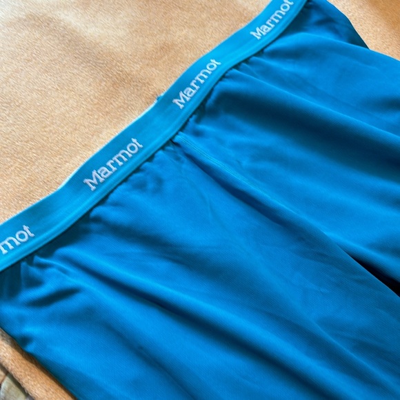 Marmot base layer size XL-12 - Picture 2 of 3